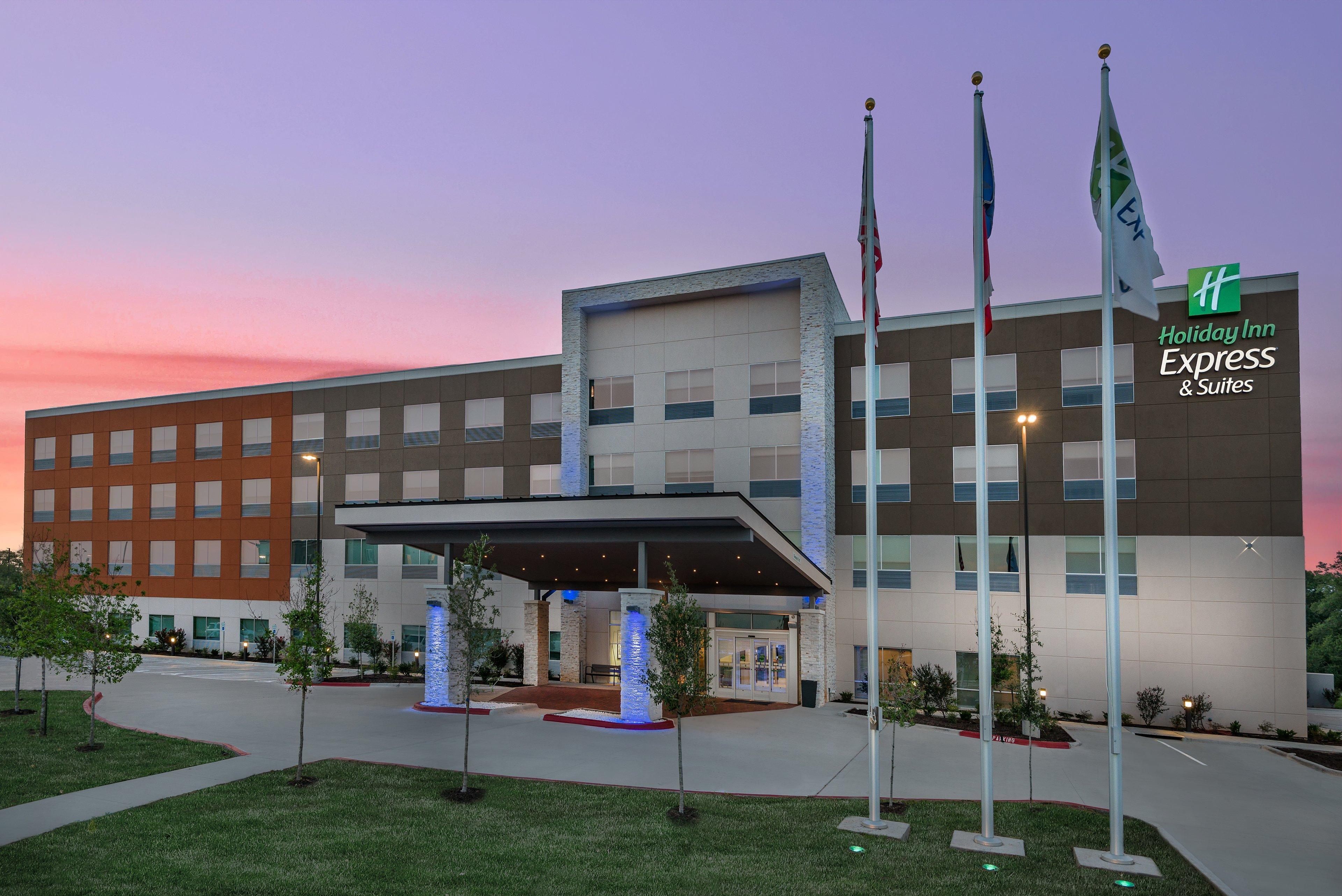Holiday Inn Express & Suites Bryan - College Station By Ihg Ngoại thất bức ảnh